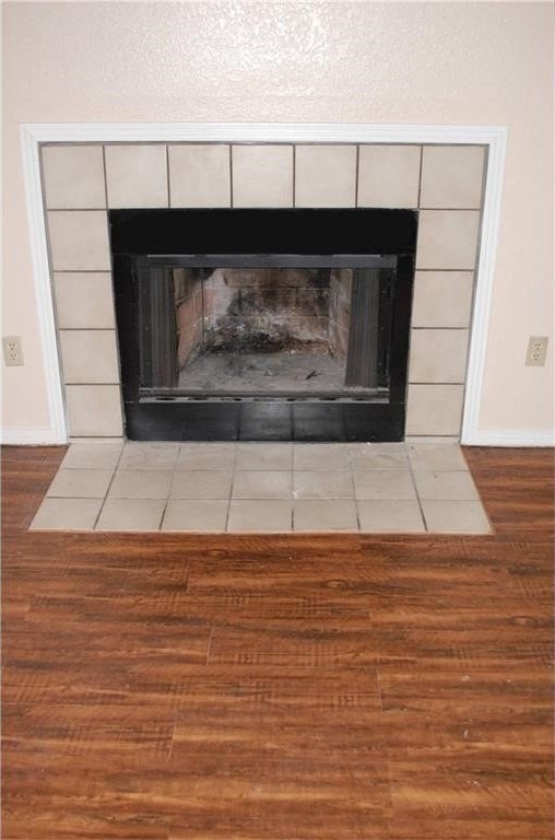 1127 Rimcrest Dr - Photo 7 of 25