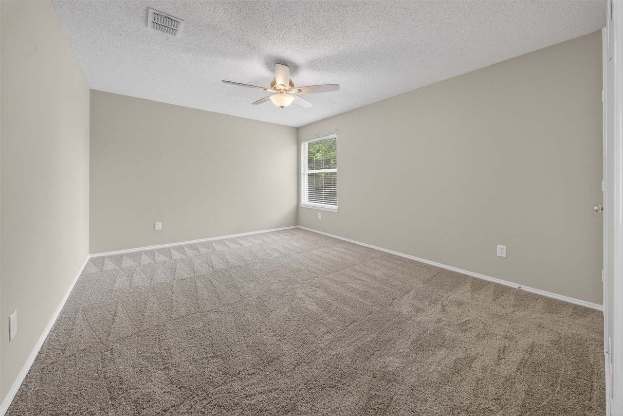 1316 White Dove Ln - Photo 7 of 26