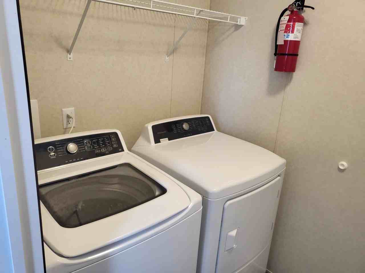 46000 Geddes Rd #211 - Photo 6 of 8