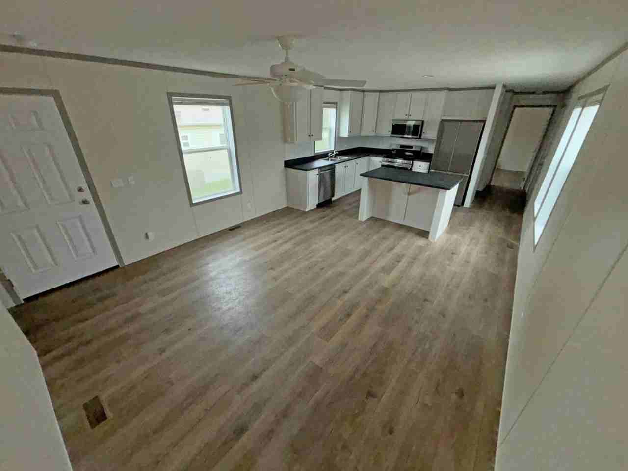 1 Leonard Ave #1L - Photo 2 of 14