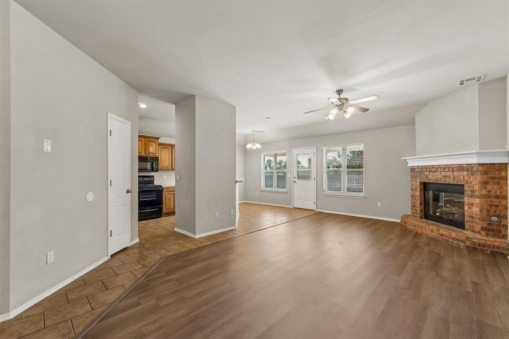 204 John Rausch Ln - Photo 5 of 31
