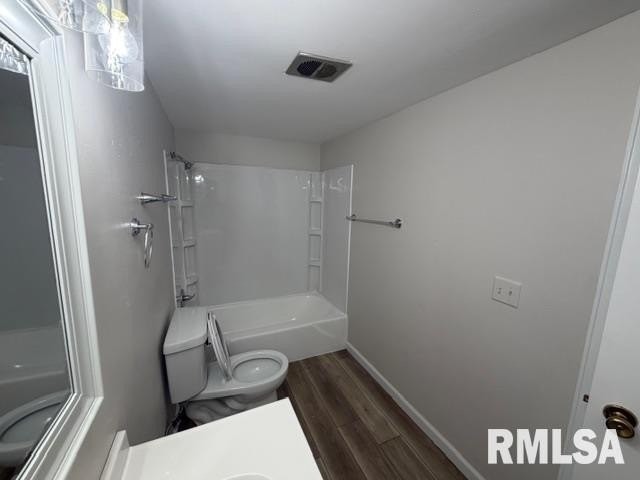 5326 N Humboldt Ave #203 - Photo 7 of 13