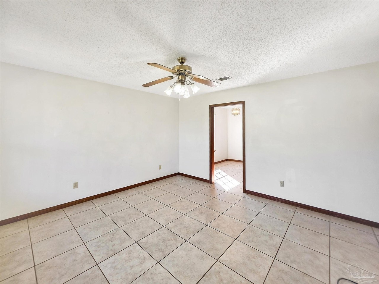 5595 Osceola St - Photo 3 of 18