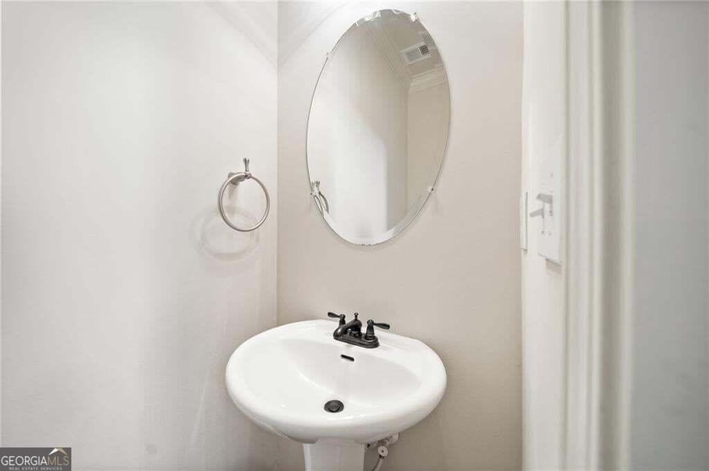 4515 Ashworth Glen Ct - Photo 3 of 31