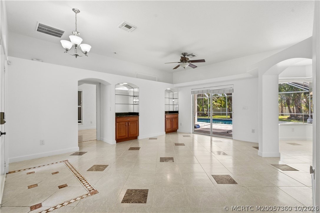 1498 Sw Bartell Ave - Photo 6 of 45