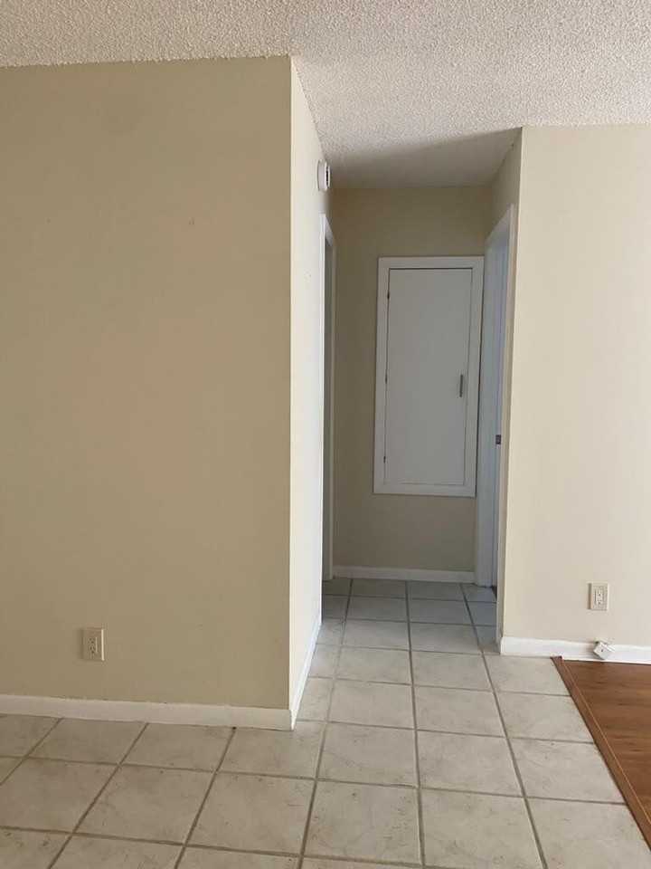 5951 Ne 14th Ln #204N - Photo 4 of 42