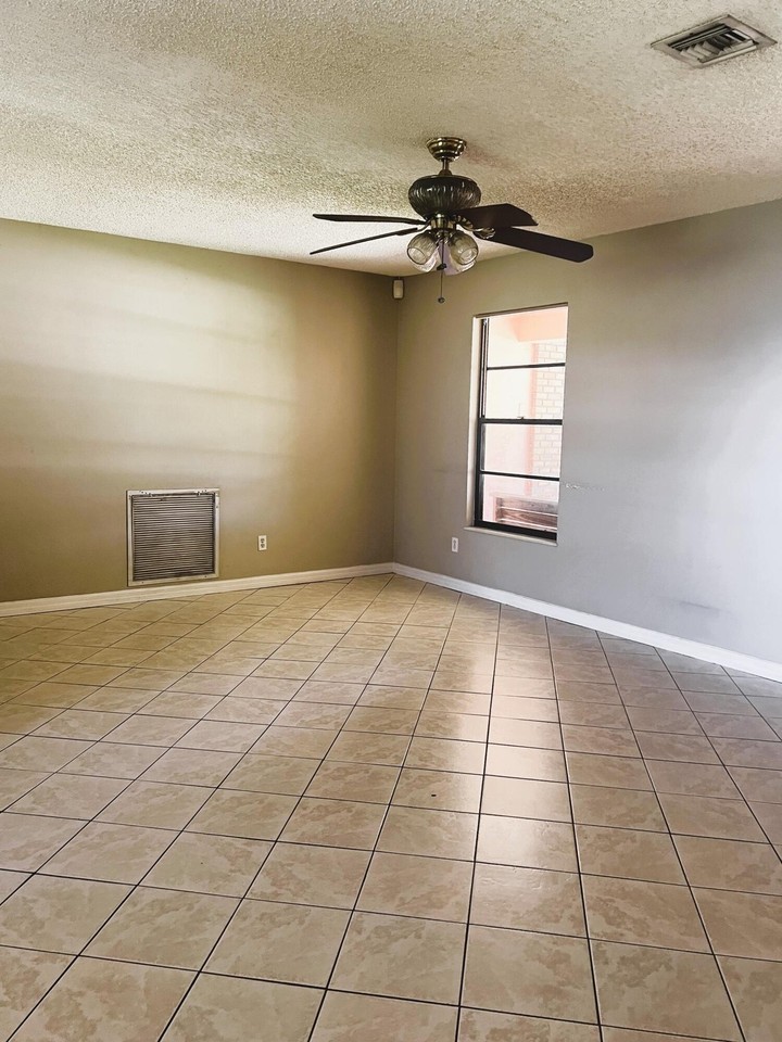 5310 Paleo Pines Cir - Photo 2 of 7