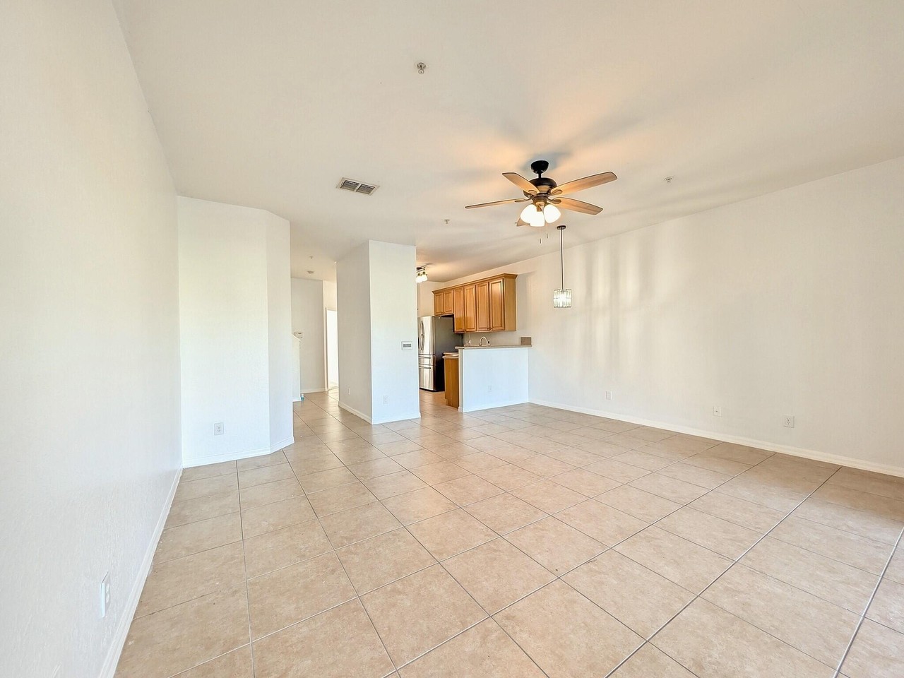 864 Pipers Cay Dr #157 - Photo 4 of 25