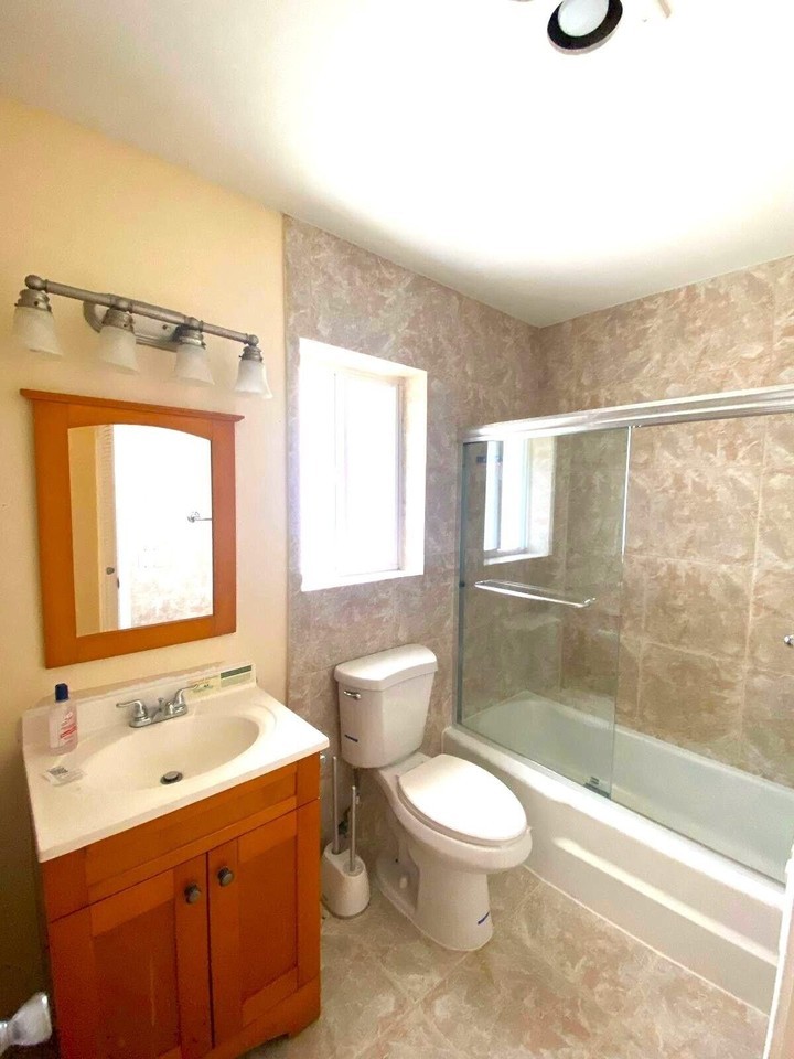 1020 Crystal Lake Dr #209 - Photo 4 of 9