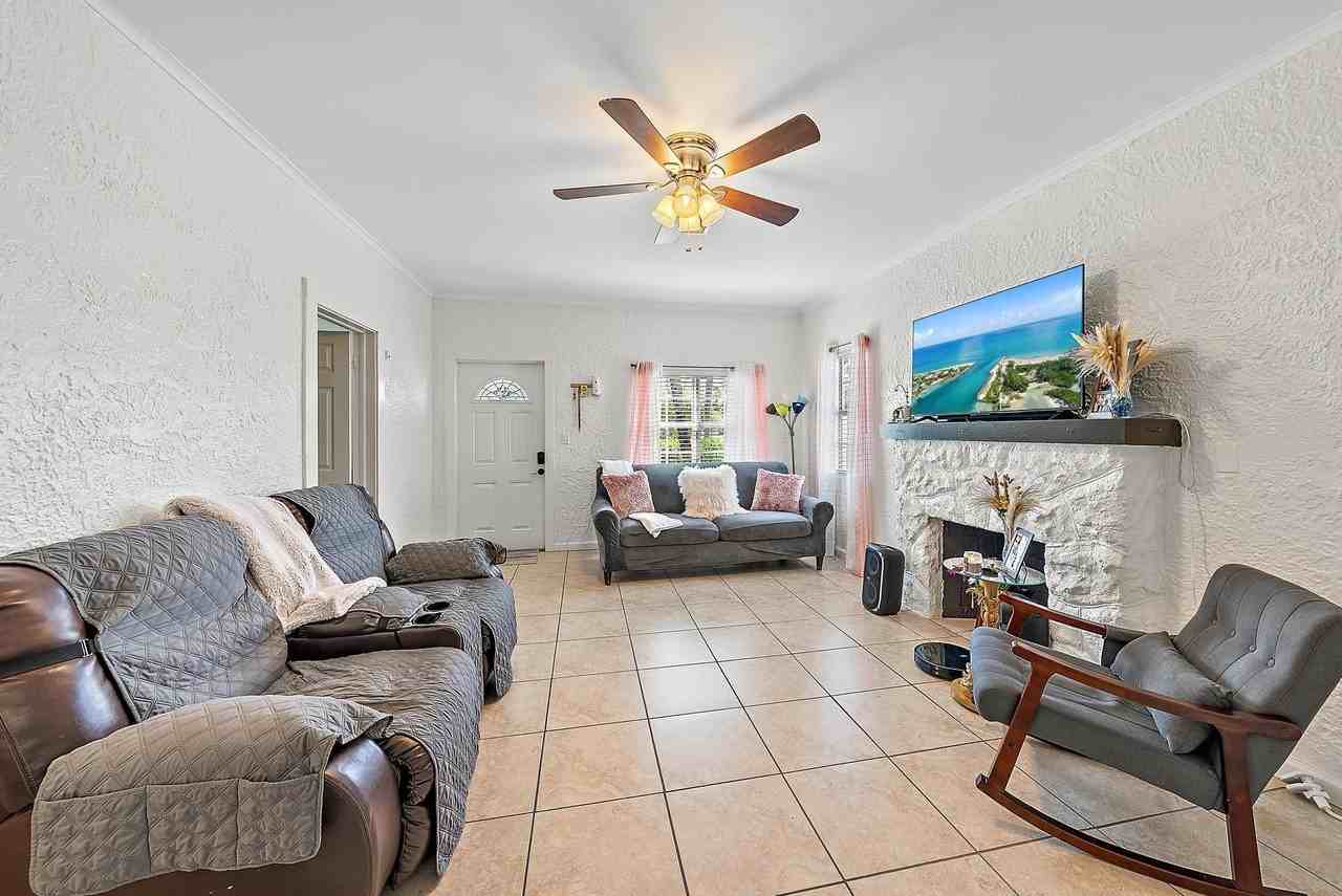 4710 Garden Ave - Photo 6 of 15