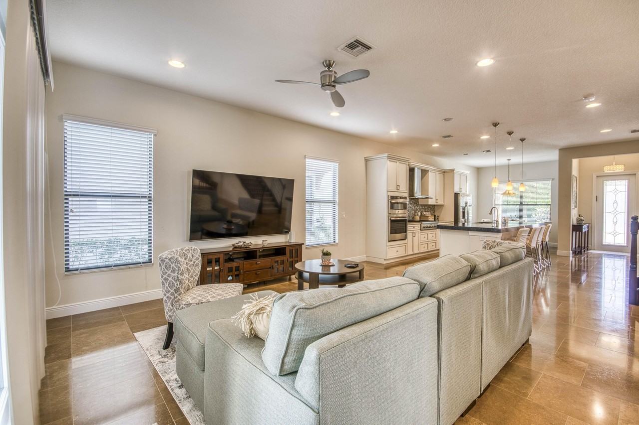 8023 Hobbes Way - Photo 5 of 31