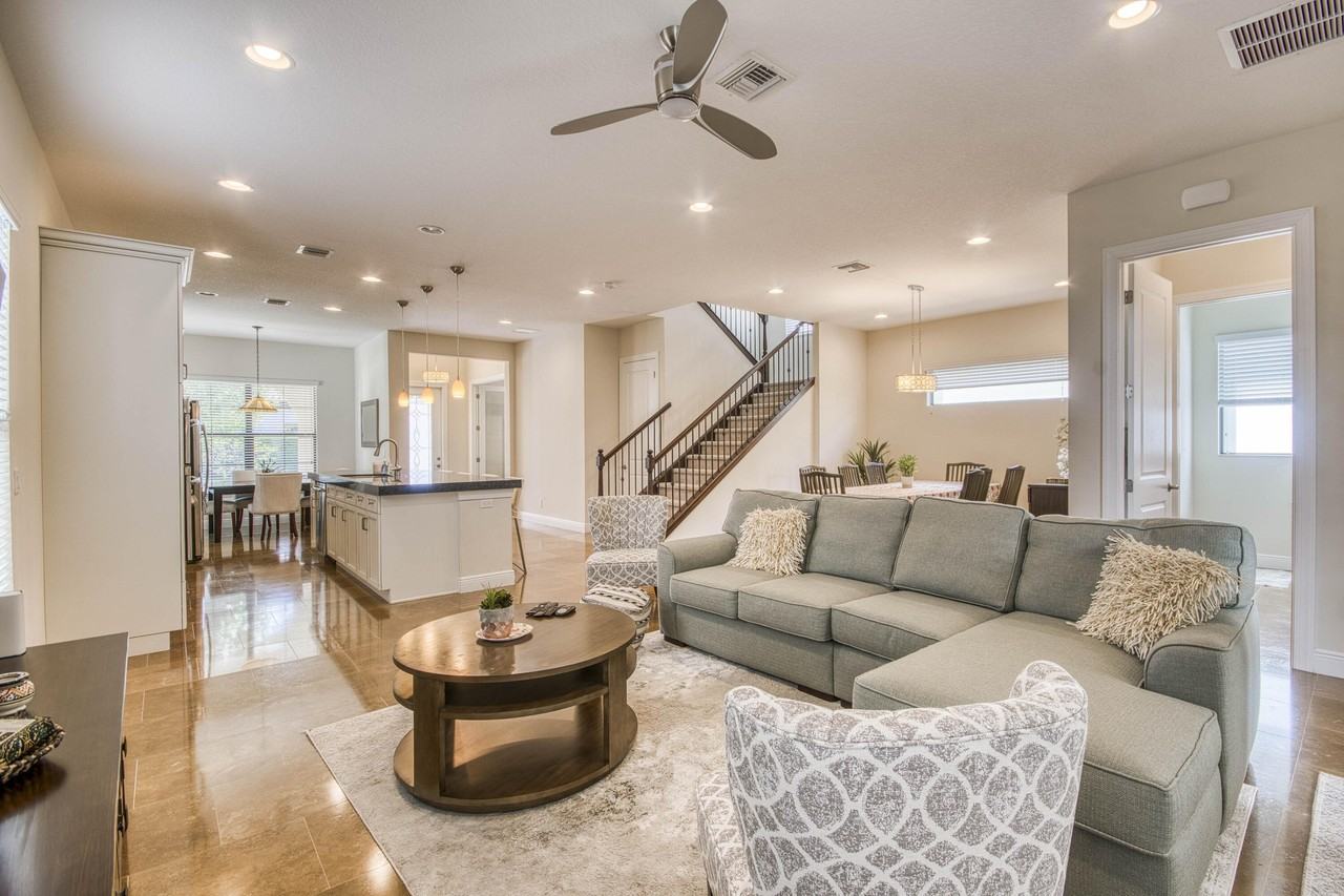 8023 Hobbes Way - Photo 6 of 31