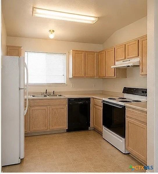 2001 Wright Way - Photo 4 of 9