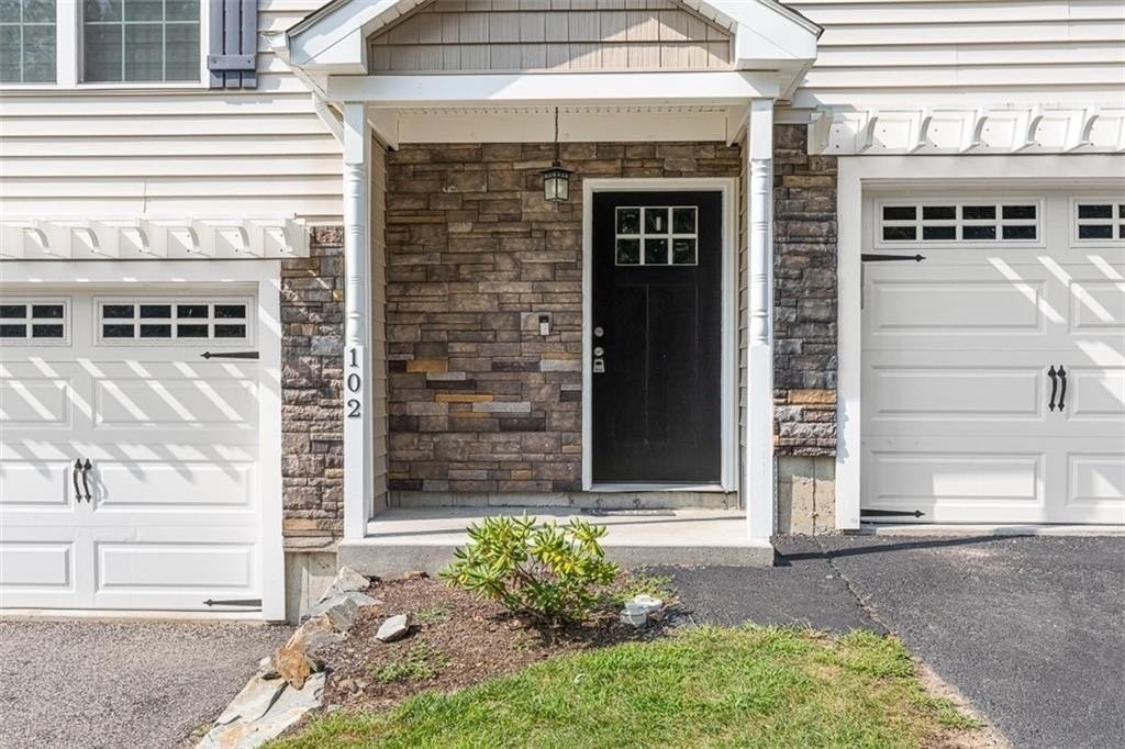 102 Hunting Hill Dr - Photo 3 of 30