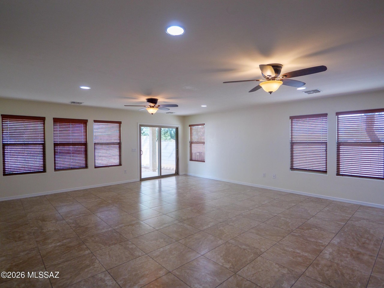 6828 S Benedetti Ct - Photo 5 of 22