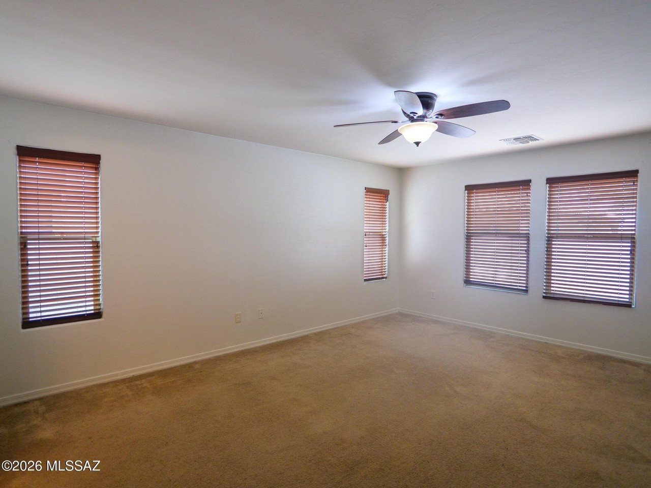 6828 S Benedetti Ct - Photo 7 of 22