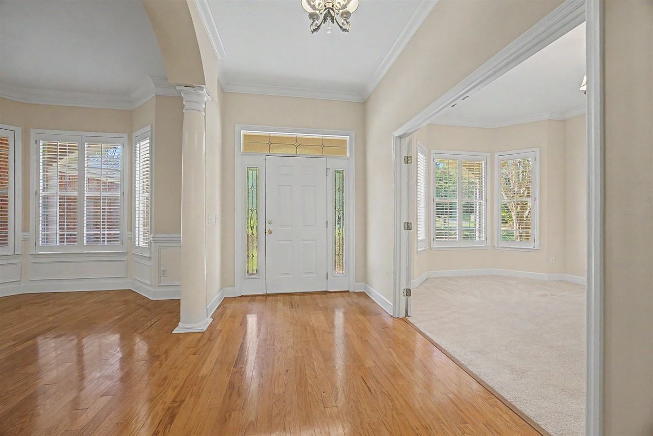 1351 Conservancy Dr E #EAST - Photo 6 of 50