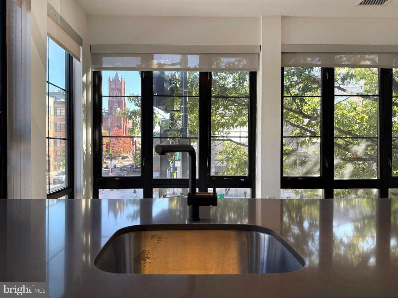 1250 9th St Nw #211 - Photo 5 of 19
