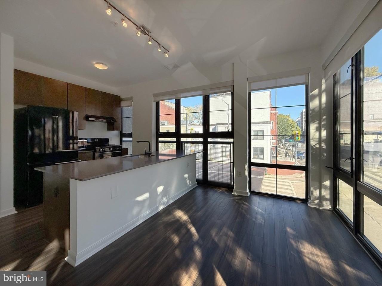 1250 9th St Nw #311 - Photo 4 of 19