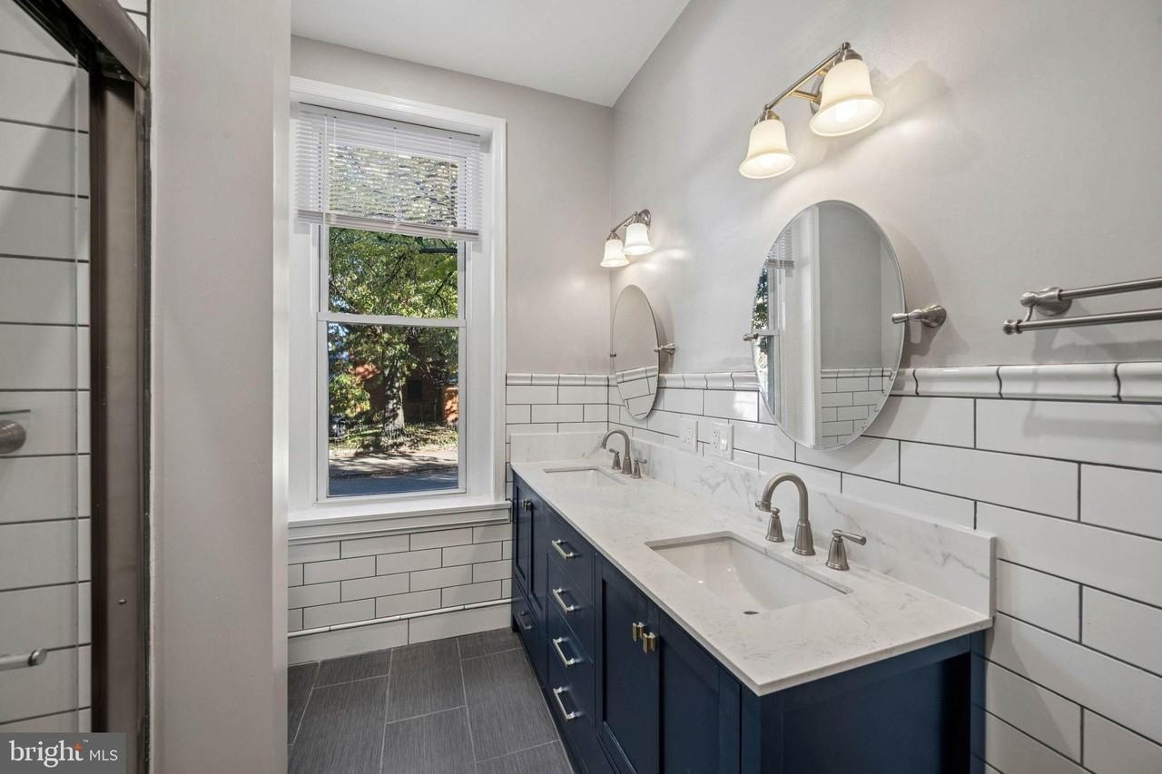 2846 N Calvert St - Photo 3 of 21