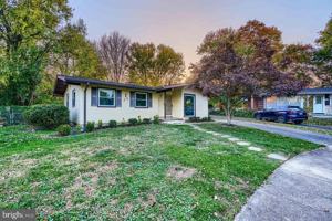 featured image of 3903 Innerdale Ct