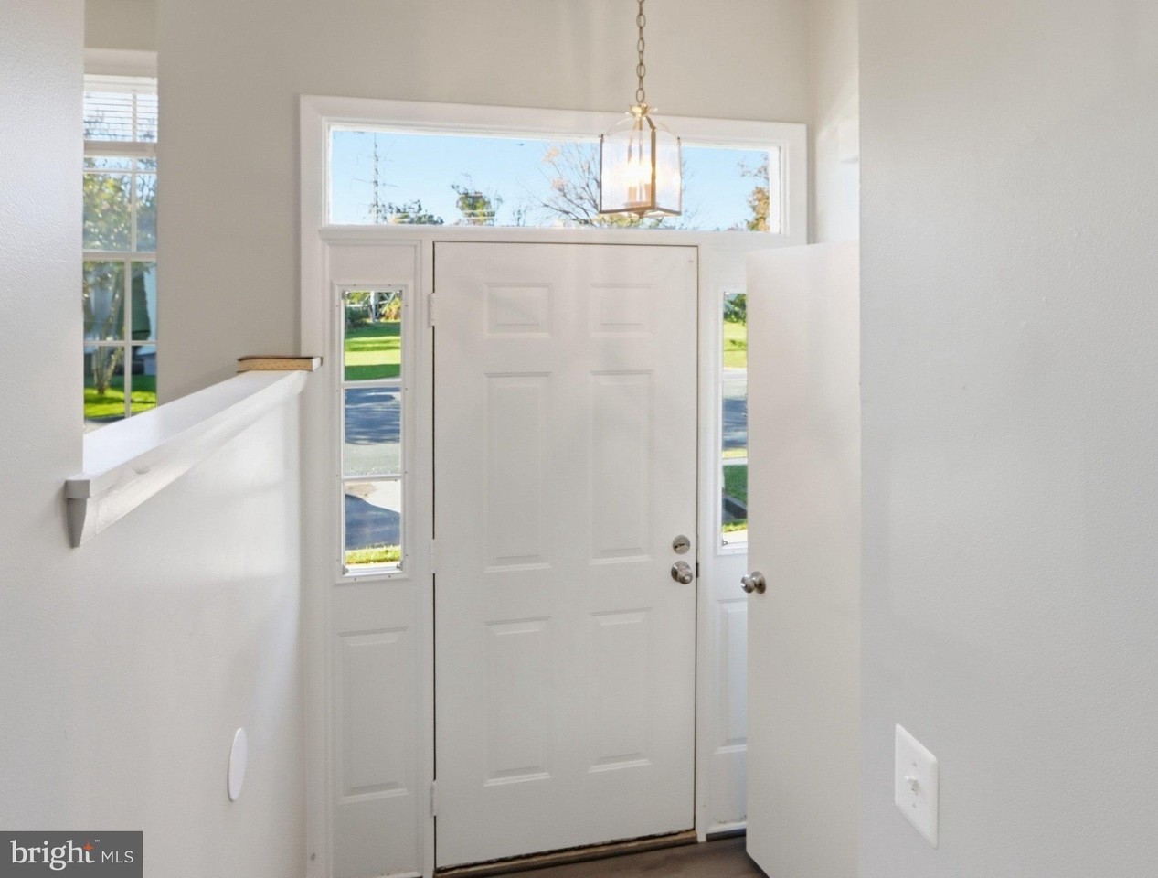807 Joshua Tree Ct - Photo 4 of 31