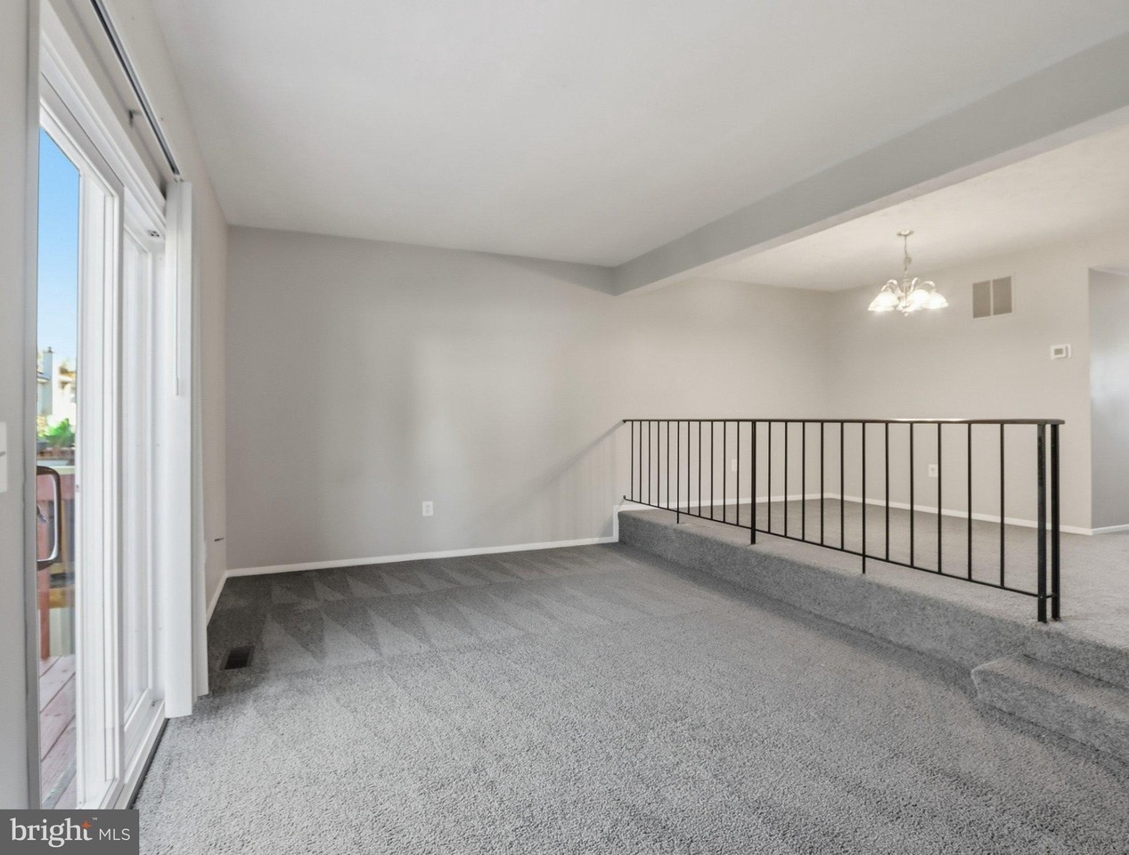 807 Joshua Tree Ct - Photo 5 of 31