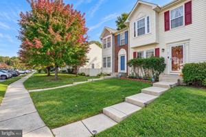 featured image of 41 Blue Heron Ct