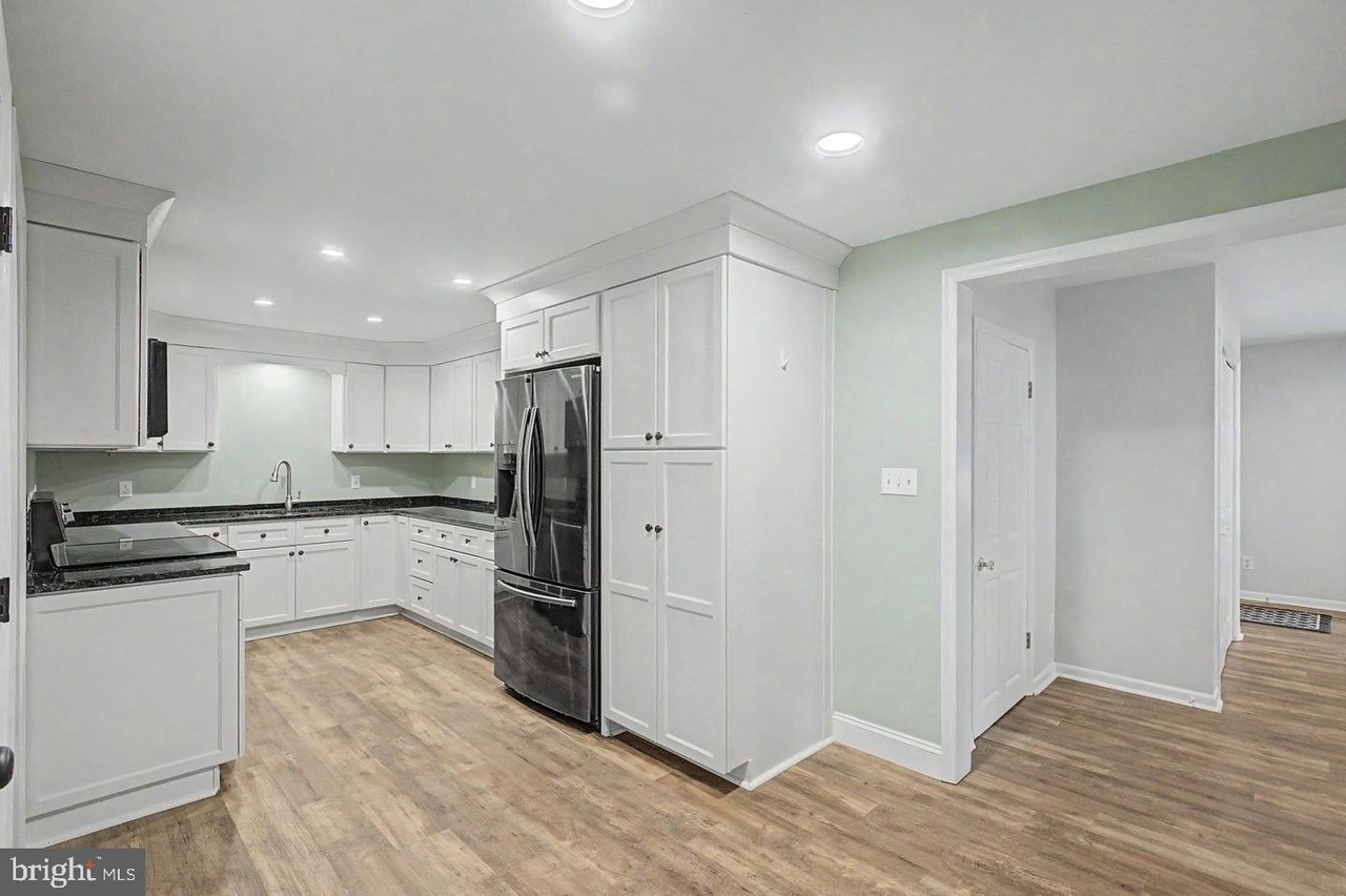 2352 Baldwin Mill Rd - Photo 6 of 14