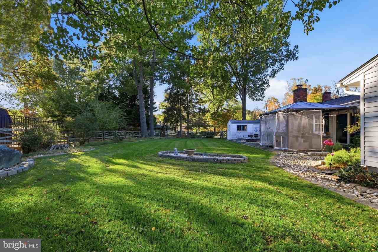 13805 Bonsal Ln - Photo 6 of 15