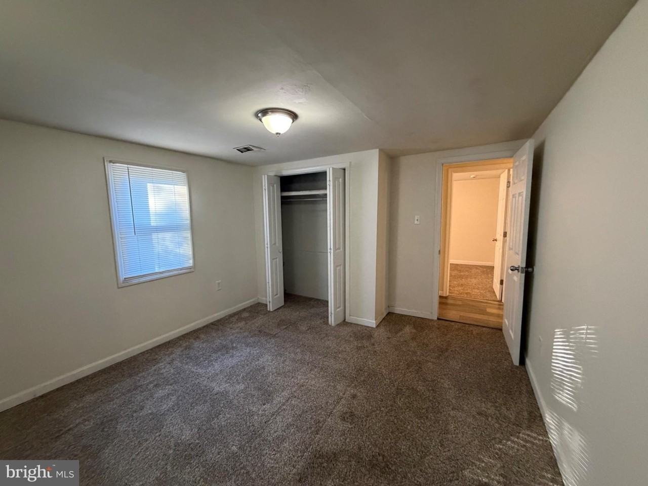 7 Lilac St - Photo 6 of 16