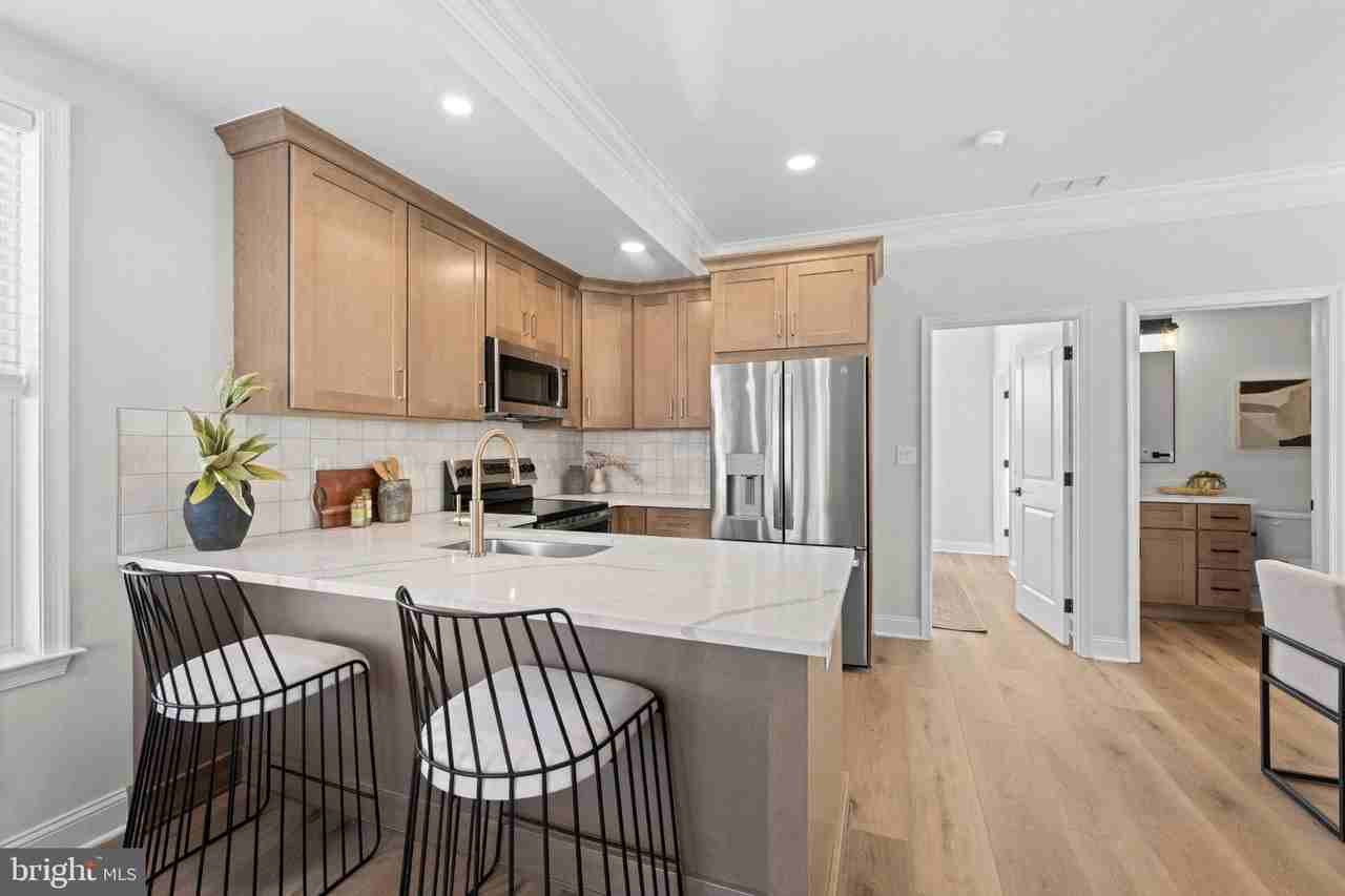 29 Christman St - Photo 5 of 26