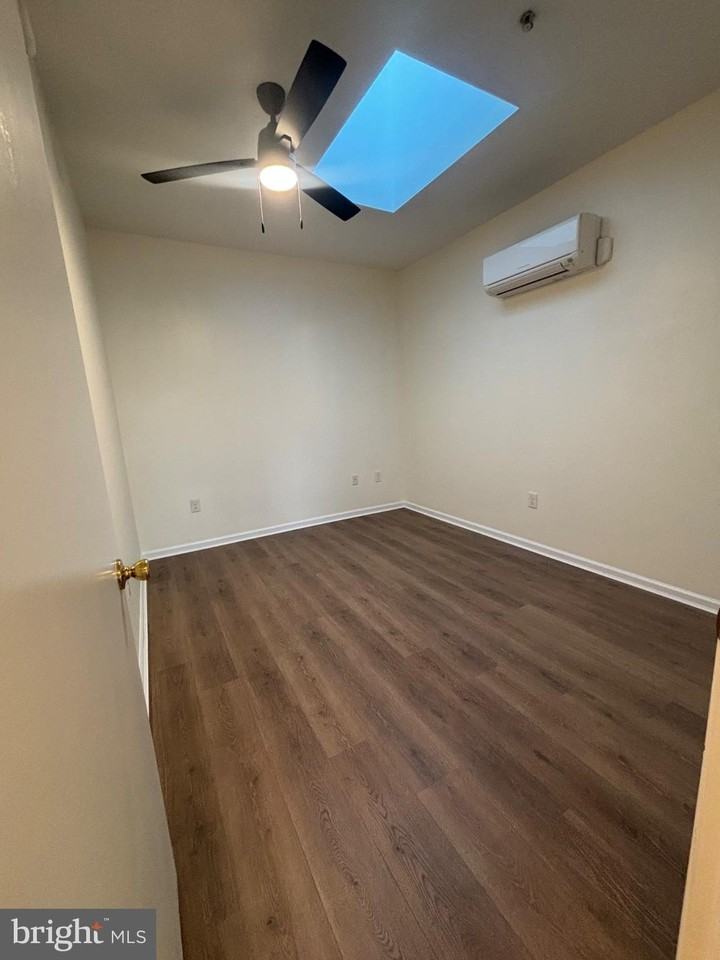316 Bridge St #H - Photo 7 of 14