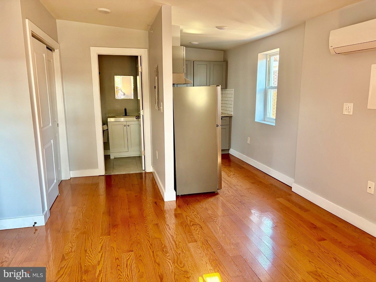 4508 Walnut St #402 - Photo 7 of 10