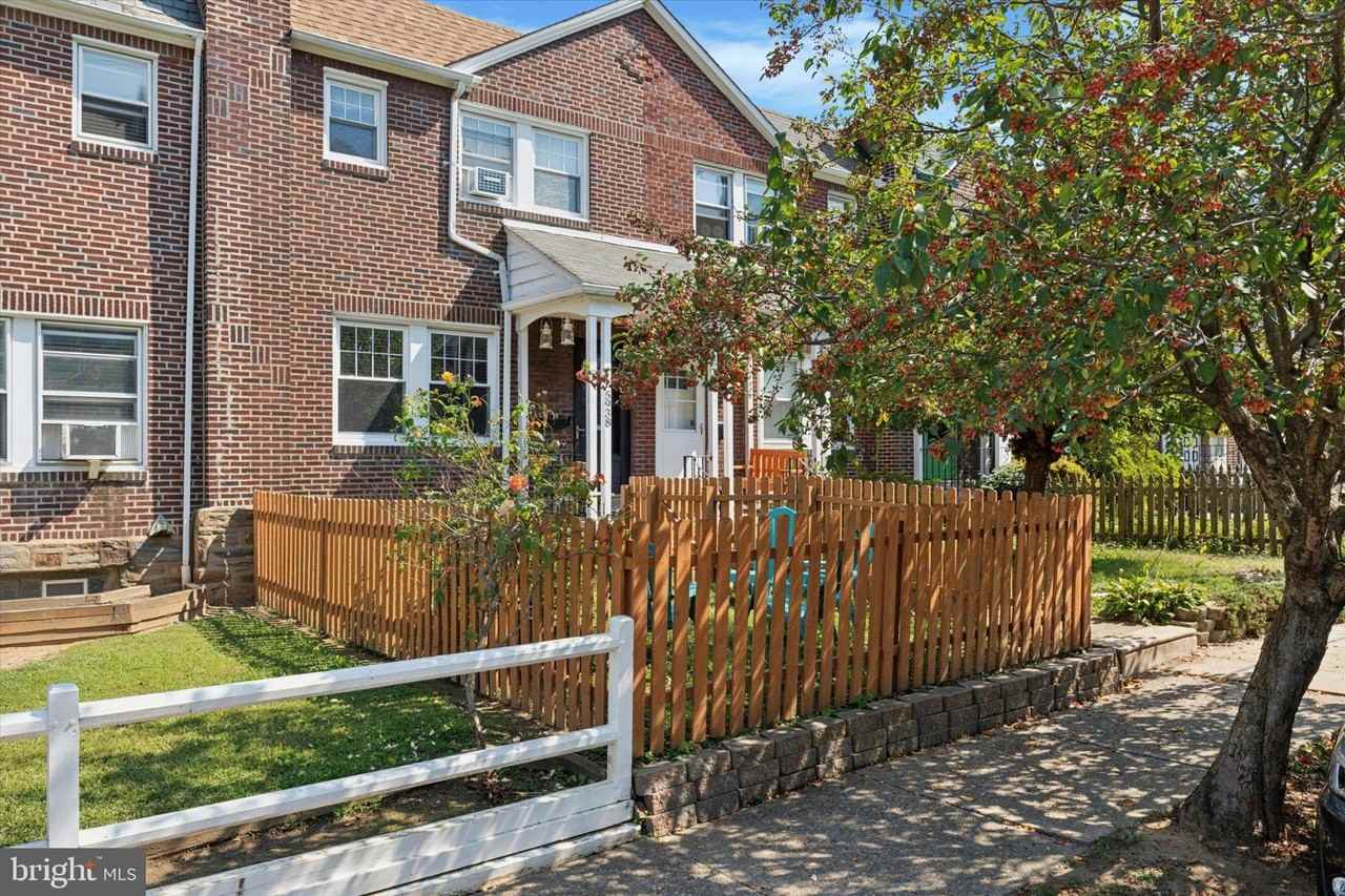 5938 Houghton St - Photo 2 of 21