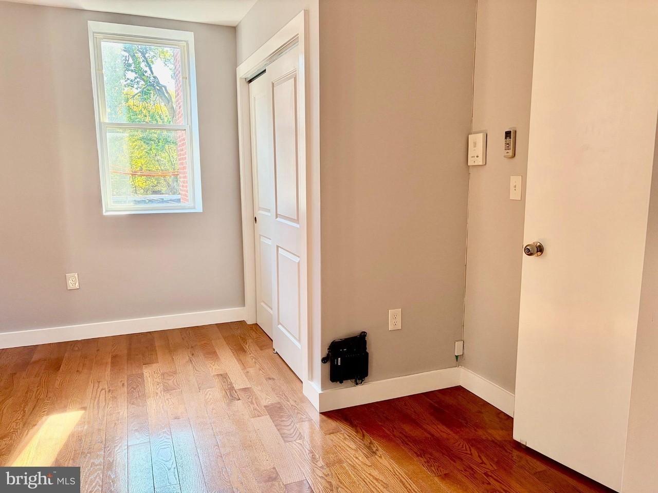 4508 Walnut St #302 - Photo 5 of 9