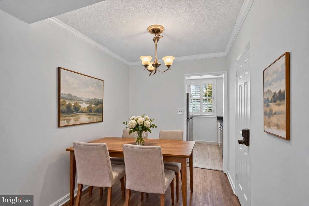 4326 N Pershing Dr #43261 - Photo 7 of 20