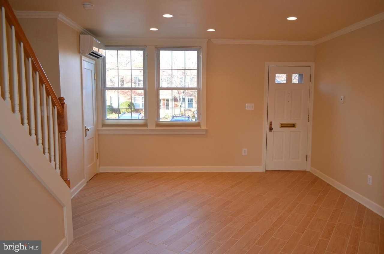 2600 16th St S #717 - Photo 3 of 45