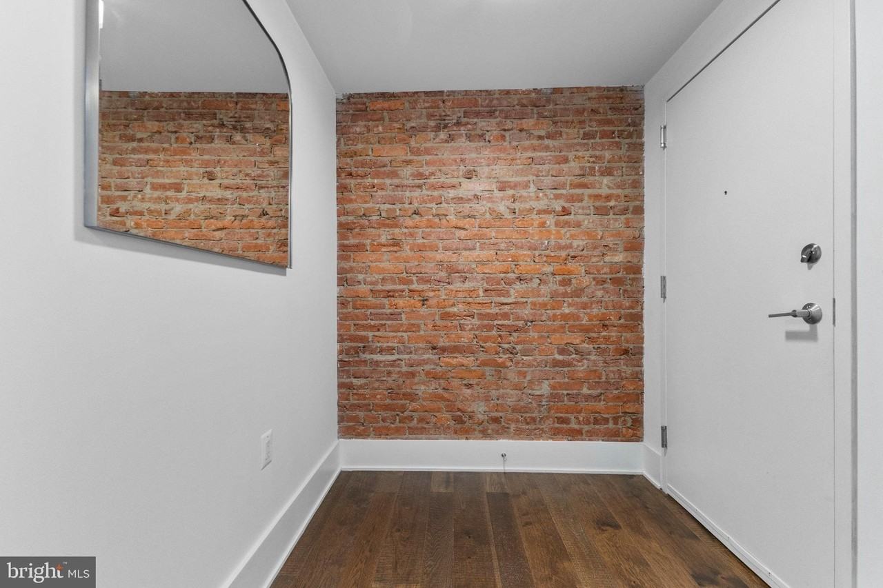 515 N Washington St #101 - Photo 6 of 26