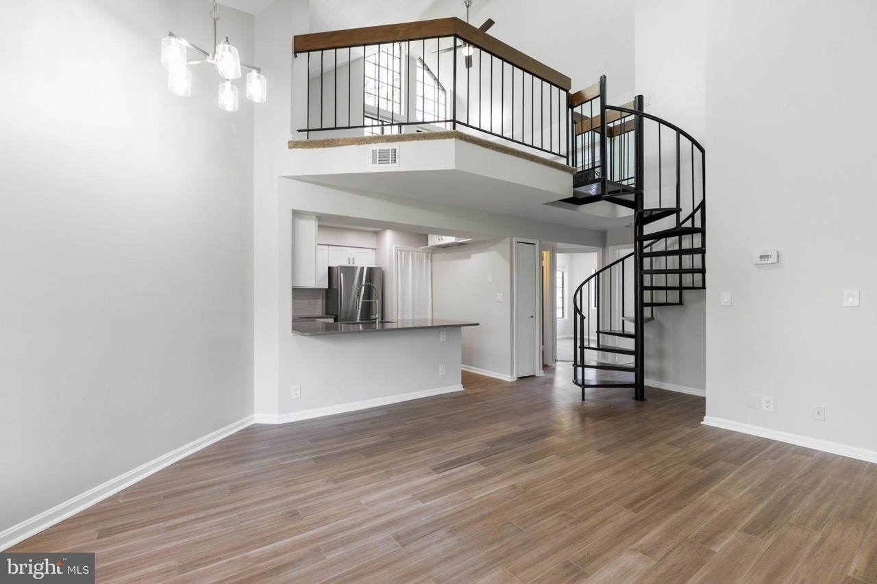 6012 Curtier Dr #C - Photo 3 of 41