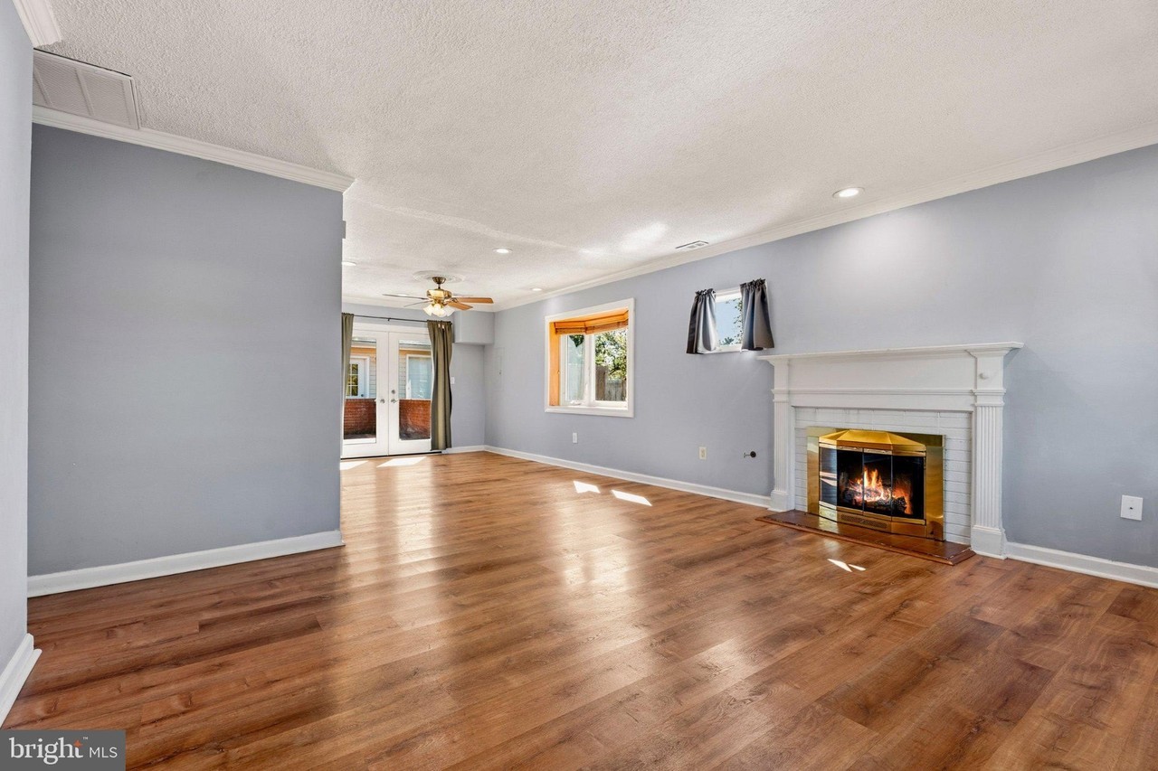 4011 Arcadia Rd - Photo 3 of 32