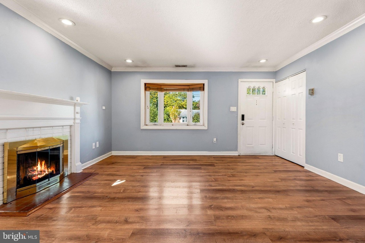 4011 Arcadia Rd - Photo 5 of 32