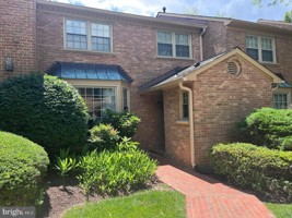 featured image of 7328 Aynsley Ln