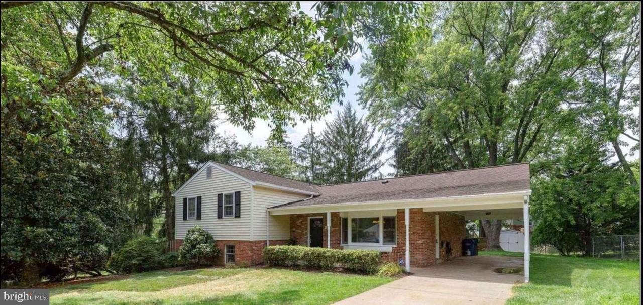 1606 Mary Ellen Ct - Photo 3 of 42
