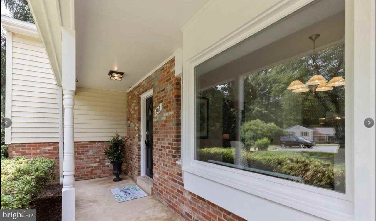1606 Mary Ellen Ct - Photo 4 of 42