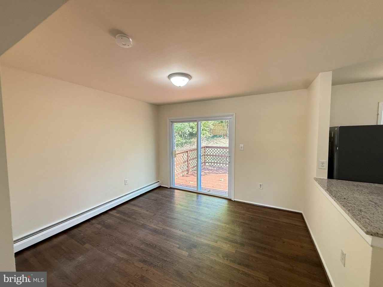 13606 Greenwood Dr - Photo 3 of 28