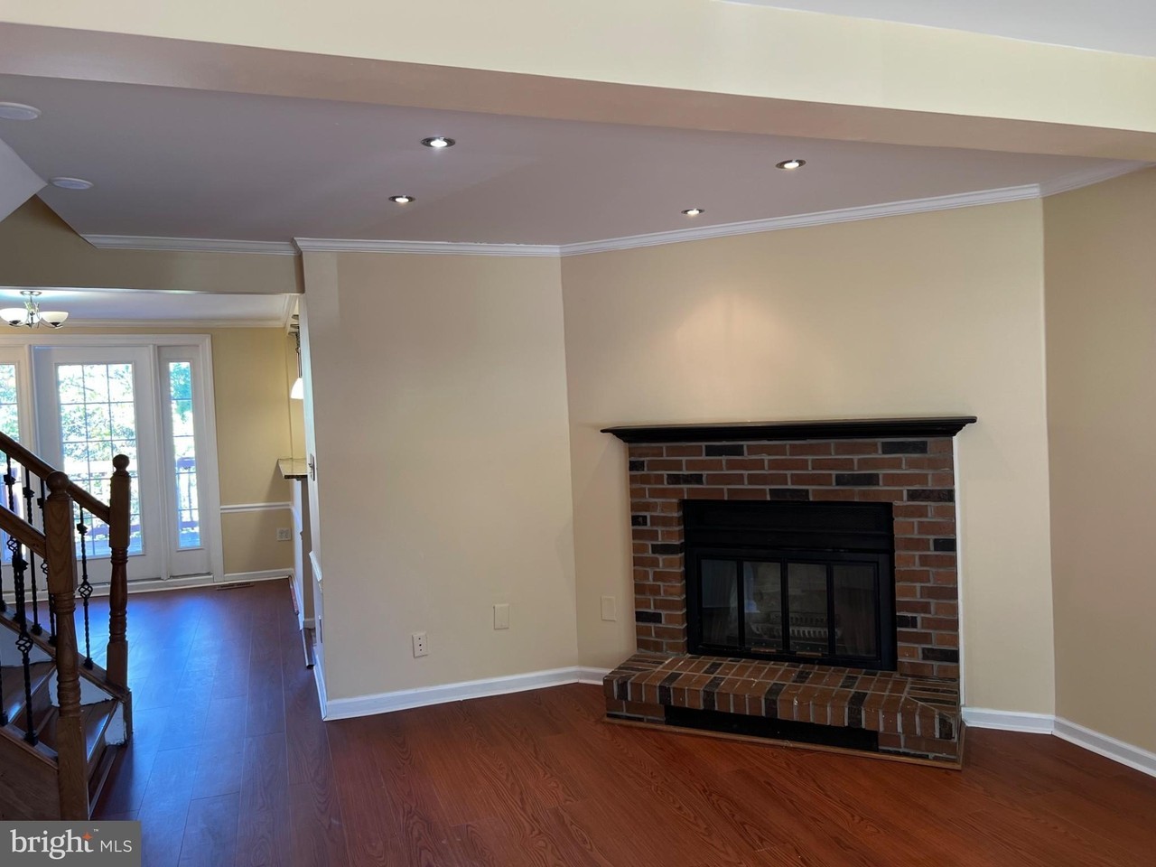 3484 Brookville Ln - Photo 5 of 19