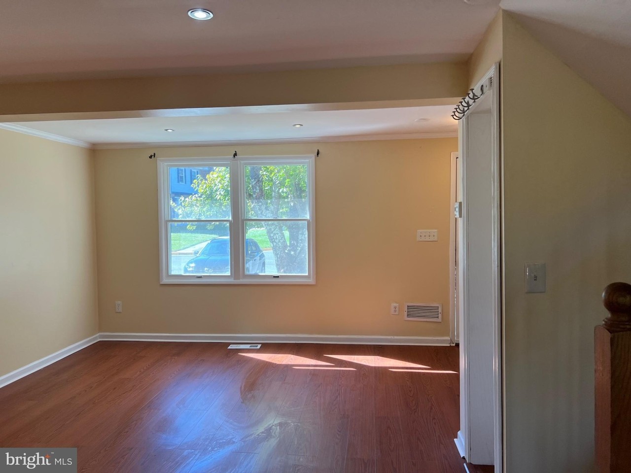 3484 Brookville Ln - Photo 6 of 19