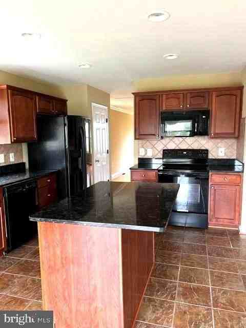 6 Fletcher Dr - Photo 6 of 33