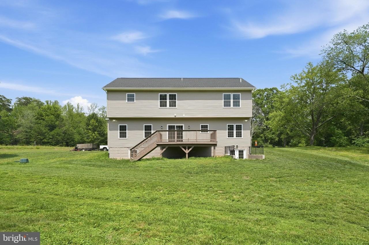 22 Rock Hill Church Rd - Photo 3 of 34
